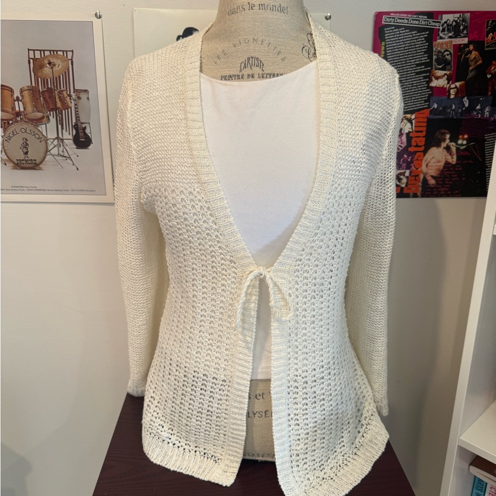Elegant Cream Knit Cardigan